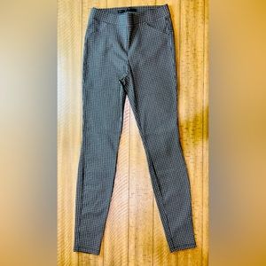 Simply Vera, Vera Wang Skinny Pant Size Small